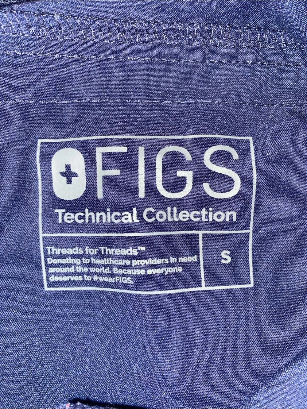 Figs Men's Dark Navy Cargo Scrub Pants with Utility Pockets